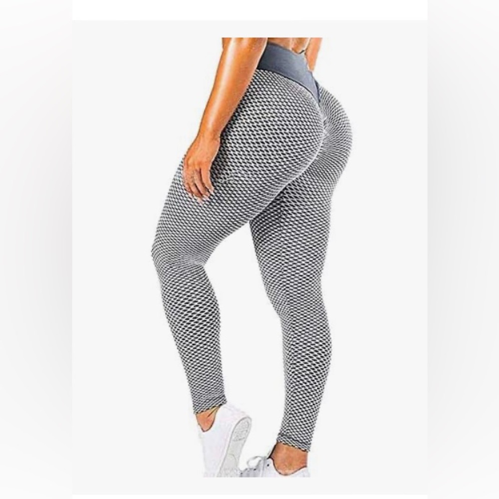 Butt lifting workout Leggings for Women - multiple sizes